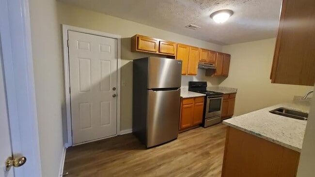 Building Photo - 1150 Micha Way
