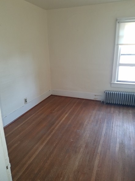 Building Photo - 20 Grant St