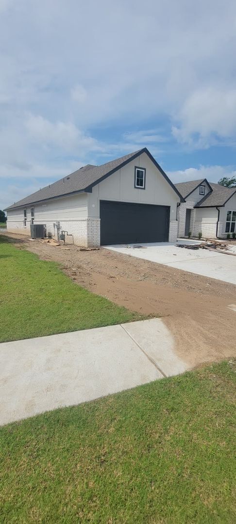 Building Photo - New Construction 5 Bed 3 Bath Simmons Home