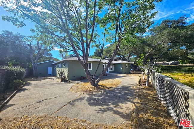 Building Photo - 3700 Glenwood Ave