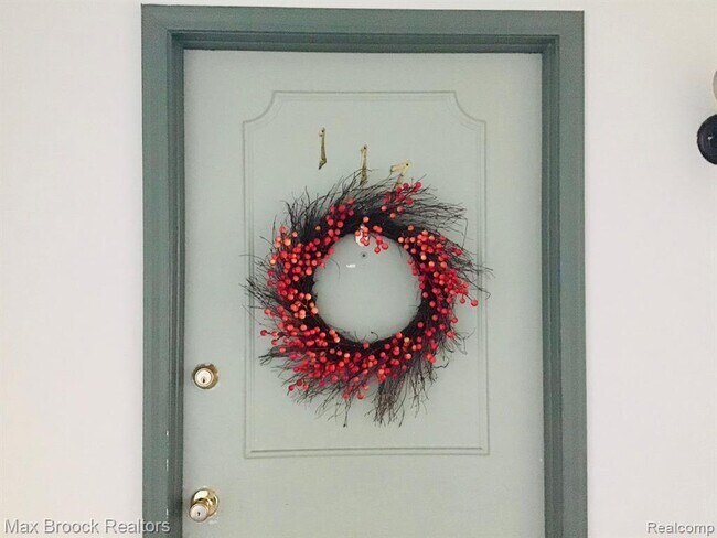 Building Photo - 4113 Telegraph Rd