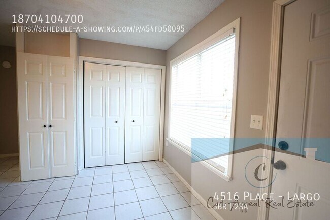 Building Photo - 4516 Place-Largo