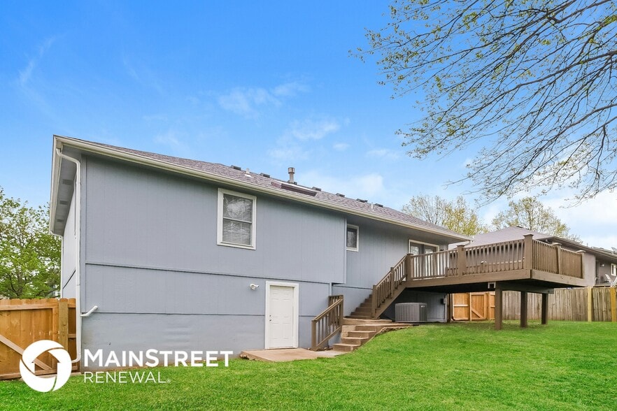 Building Photo - 1607 Christi Ln