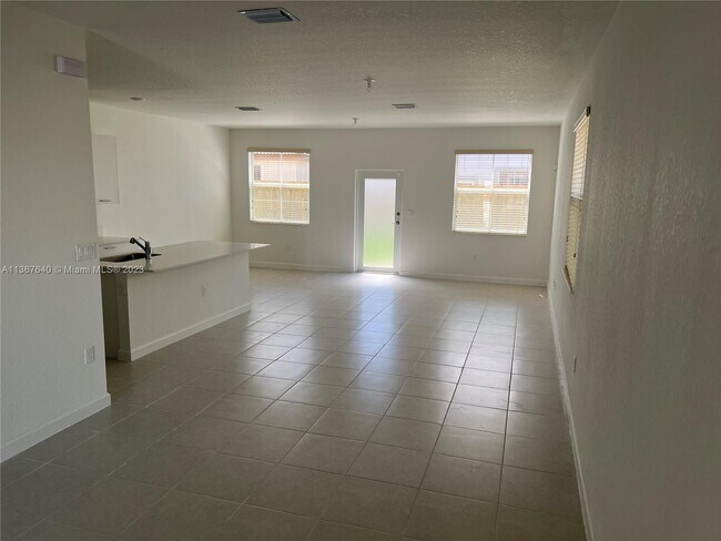 Building Photo - 2364 NW 130th St
