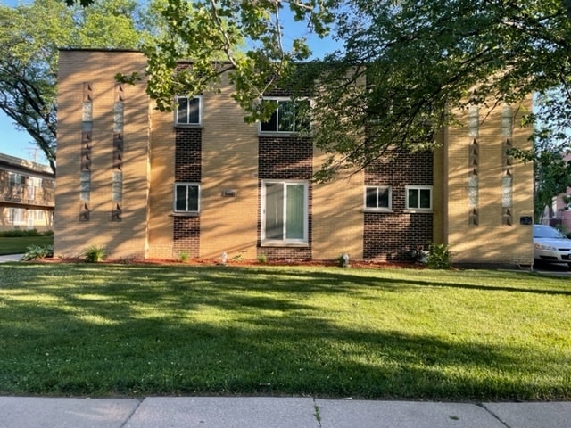 Building Photo - 1019 Peterson Ave