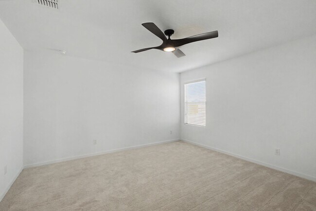 Building Photo - 6732 Bramblewood Dr