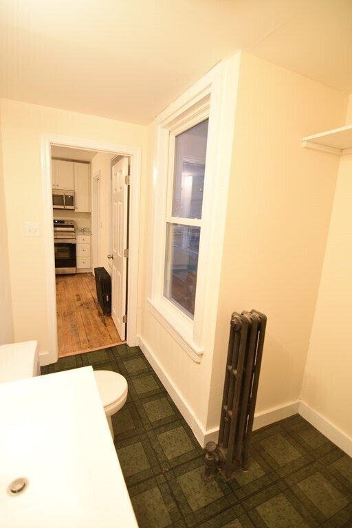 Building Photo - 20 11th St