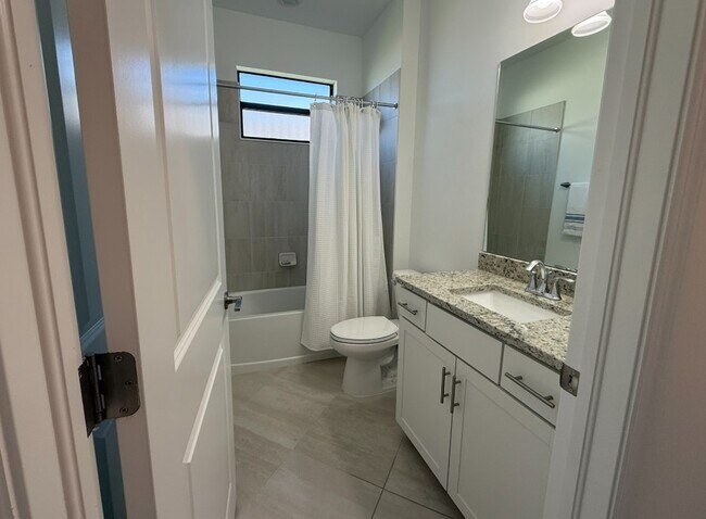 Building Photo - 4967 Seafoam Trl