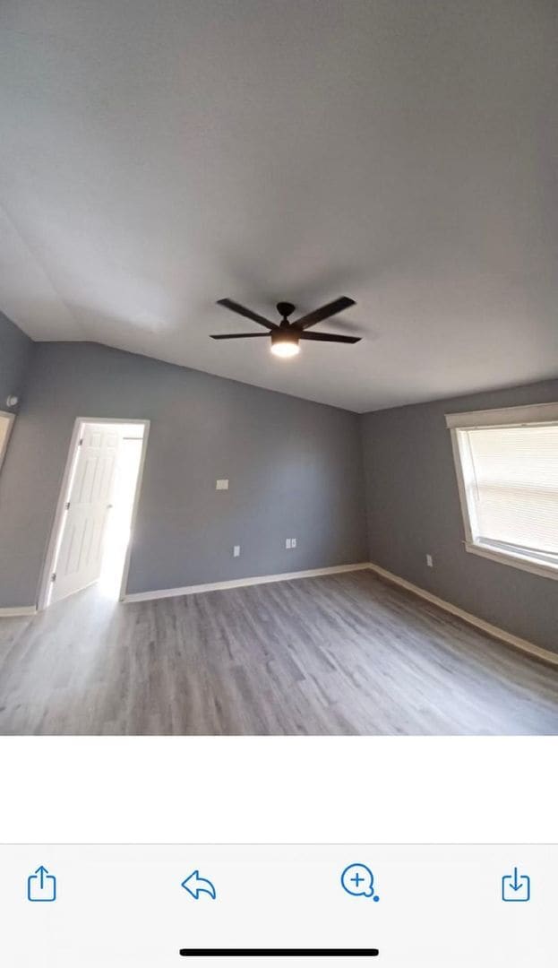 Building Photo - 415 W Circlewood St
