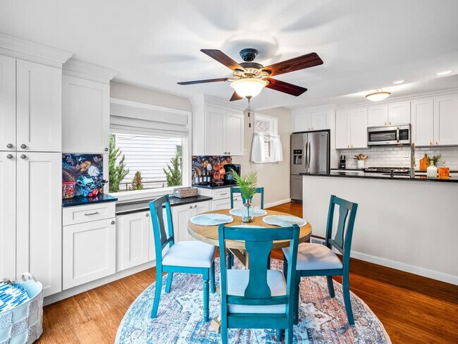 Building Photo - 386 Walworth Ave