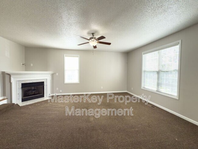 Building Photo - 4421 Windsock Ln