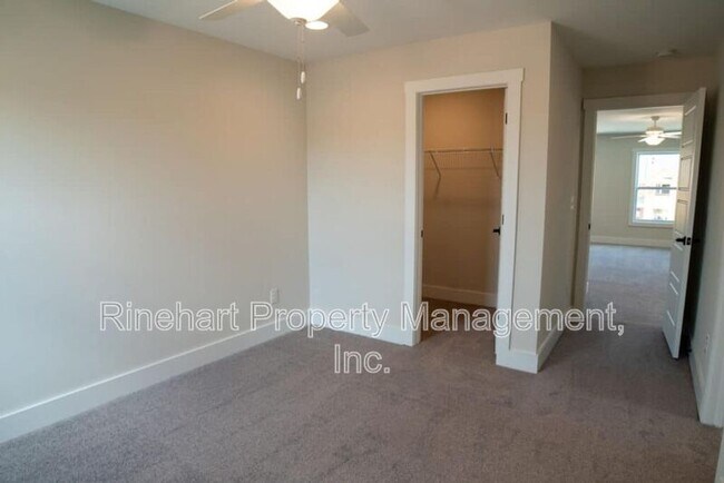 Building Photo - 519 Harjo Dr