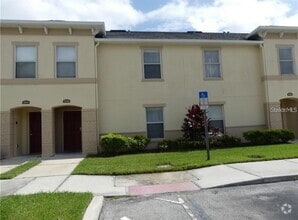 Building Photo - 2846 Club Cortile Cir