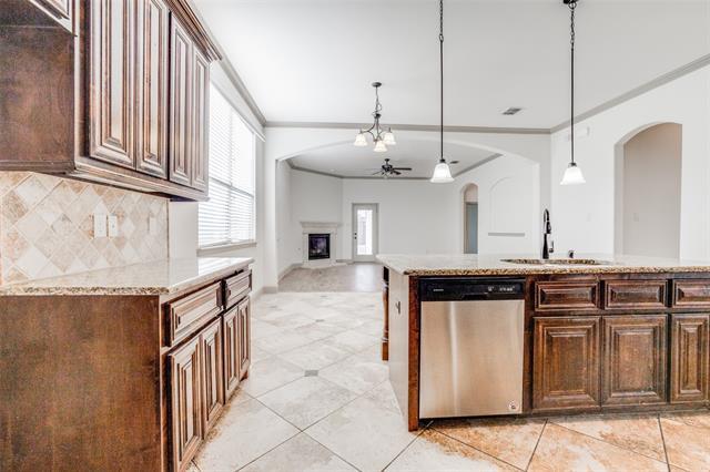 Building Photo - 3005 Guadalupe Dr