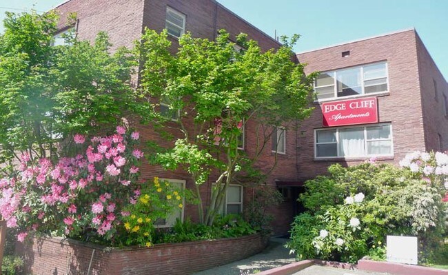 Building Photo - Edgecliff