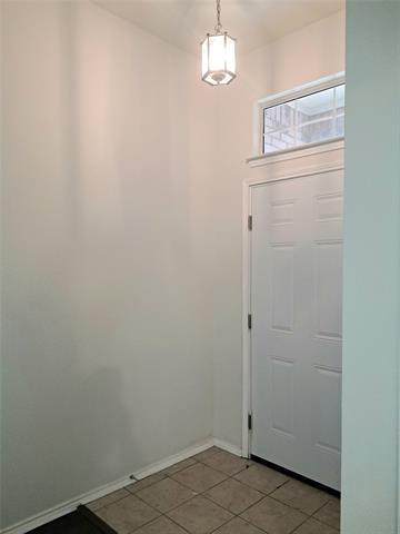 Building Photo - 400 Angler Dr