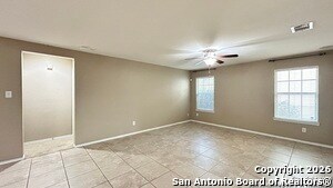 Building Photo - 10319 Roadrunner Ridge