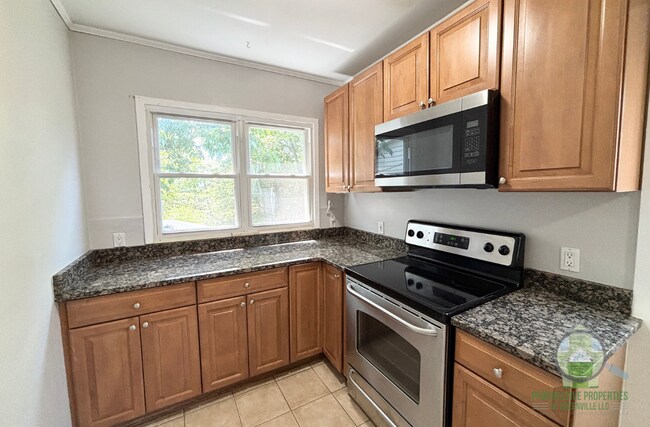 Building Photo - 109 Buist Ave