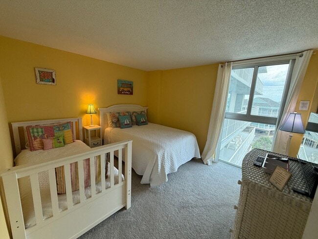 Building Photo - Pensacola Beach - Tristian Towers - 2 bedroom, 2 bathroom - Community Pool & Water views