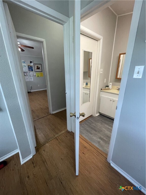 Building Photo - 1910 FM2673