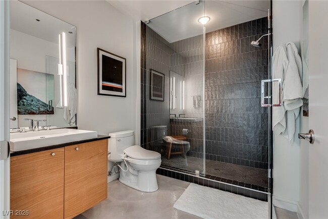 Building Photo - 200 Hoover Ave