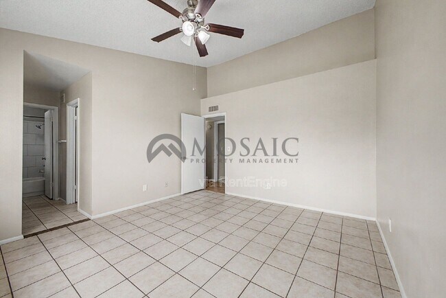 Building Photo - 4837 E Encanto St