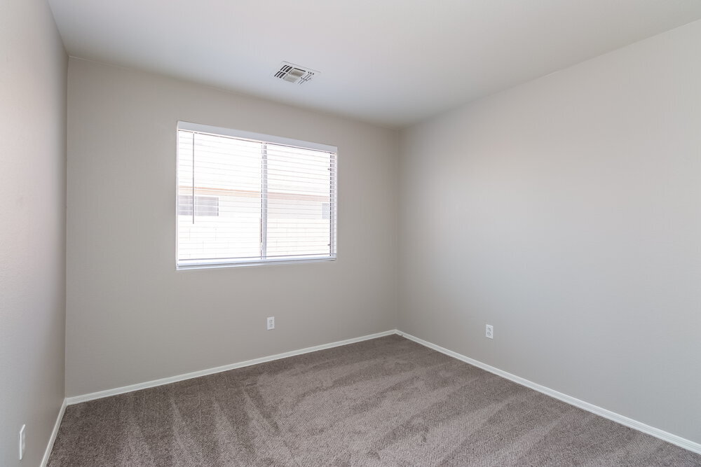 Building Photo - 8213 W Papago St
