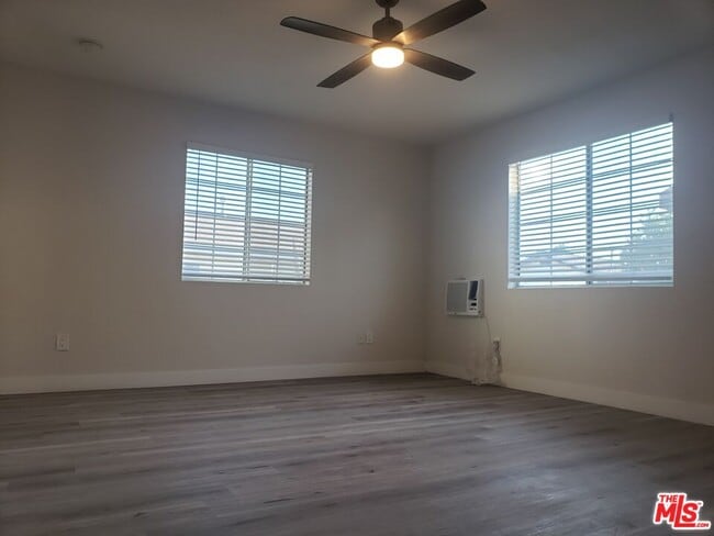 Building Photo - 3515 Lifur Ave