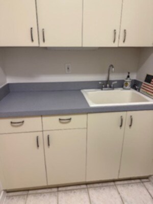 Building Photo - 144 Lady Palm Dr