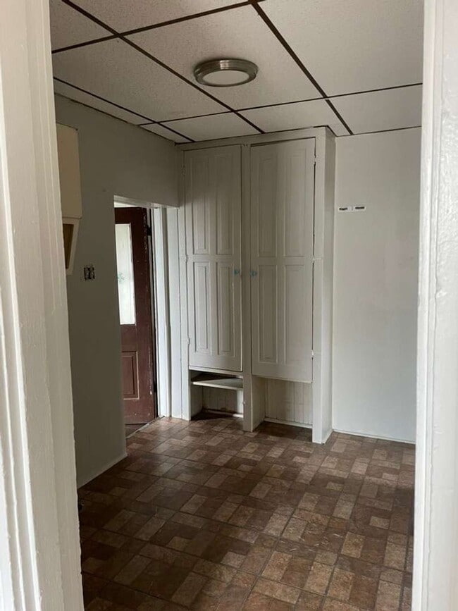 Building Photo - 436 Crawford Ave