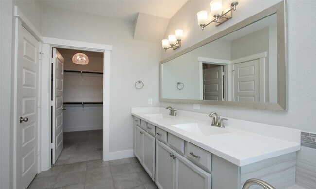 Building Photo - 12502 Malachite Wy