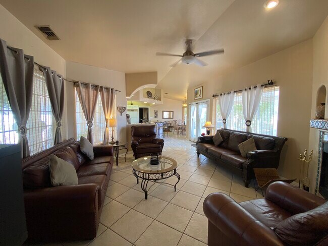 living room - 3640 Vega Dr