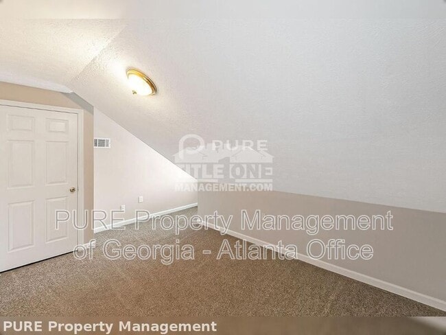 Building Photo - 2394 Leeward Ct
