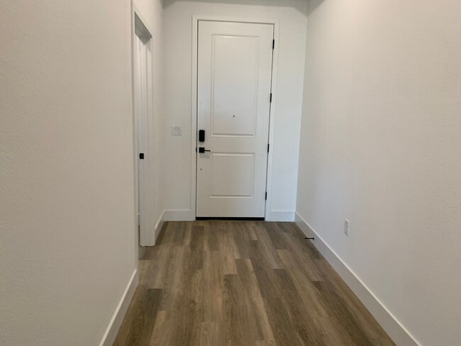 Building Photo - Brand NEW 4 bedroom 1 story home Rancho Co...