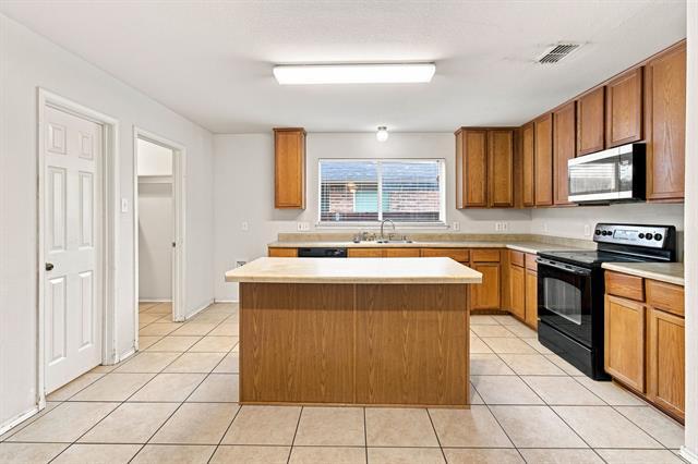 Building Photo - 5905 Calloway Dr