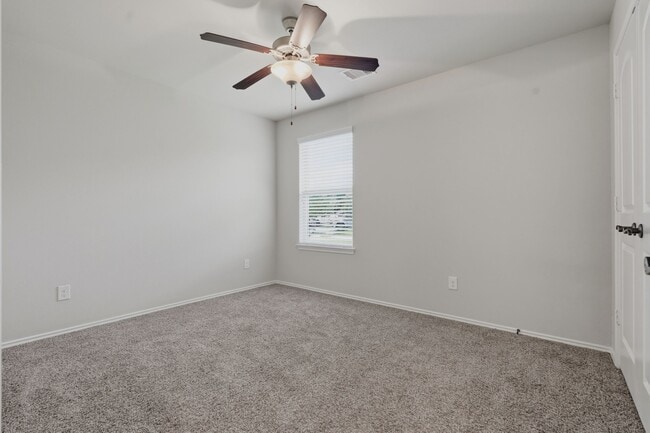Building Photo - 23611 Eldarica Pine Ct