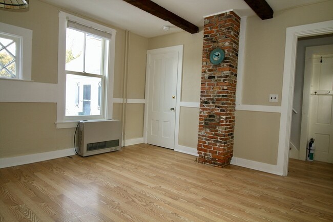 Building Photo - 39 South St