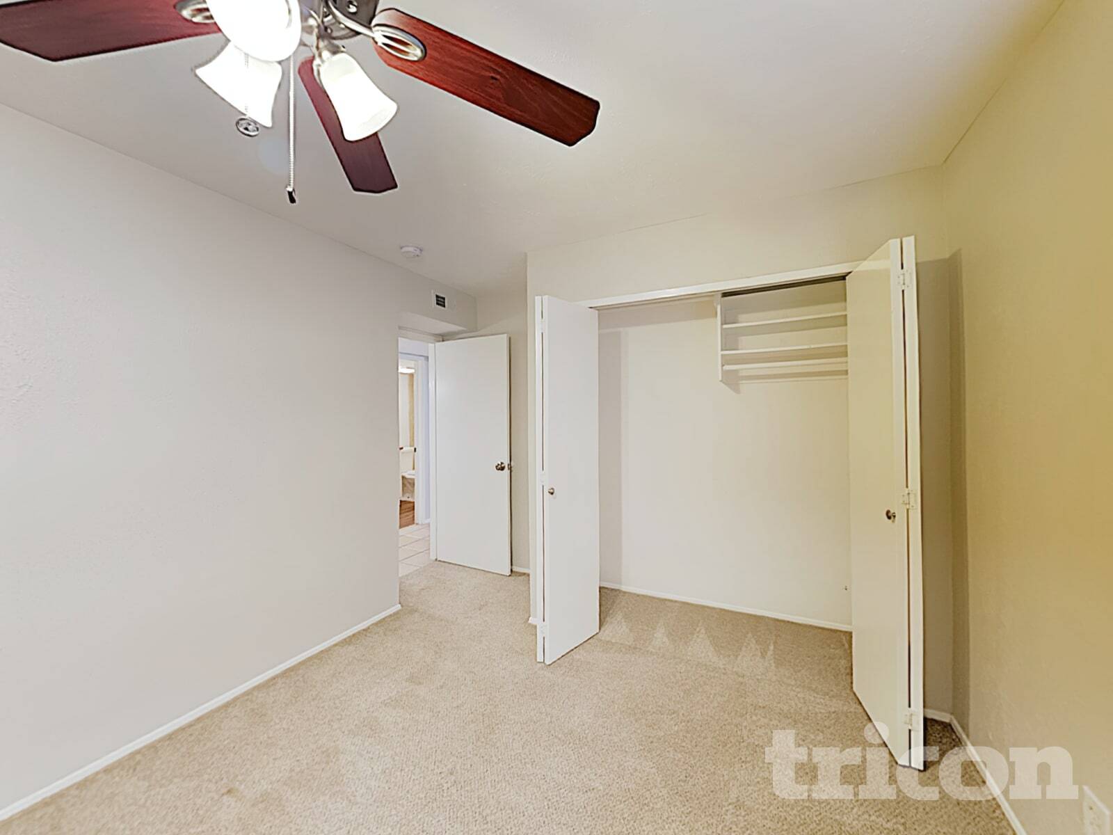 Building Photo - 7006 Blackberry Dr