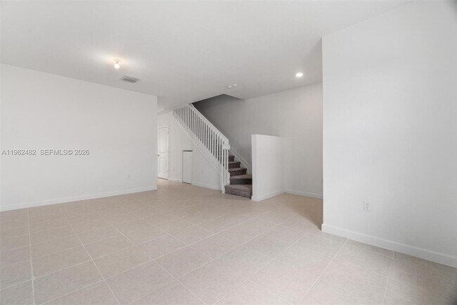 Building Photo - 1870 SE 26th Ter