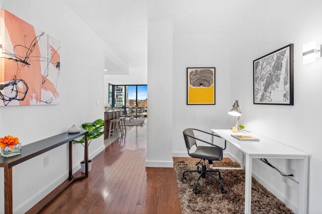 Building Photo - 20 Newport Pkwy