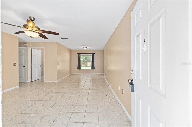 Building Photo - 5484 NW 63rd Pl