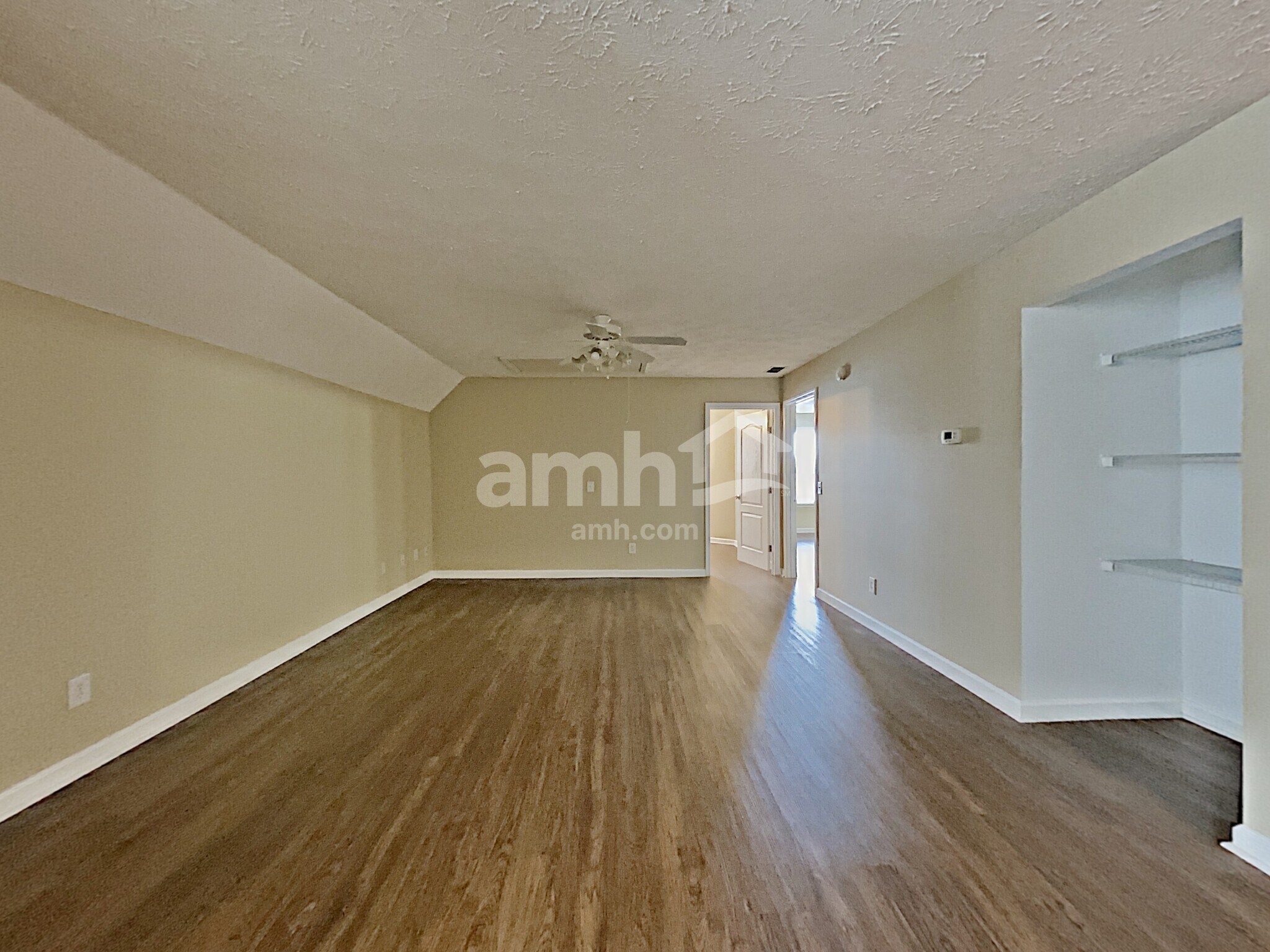 Building Photo - 5108 Bumblebee Dr