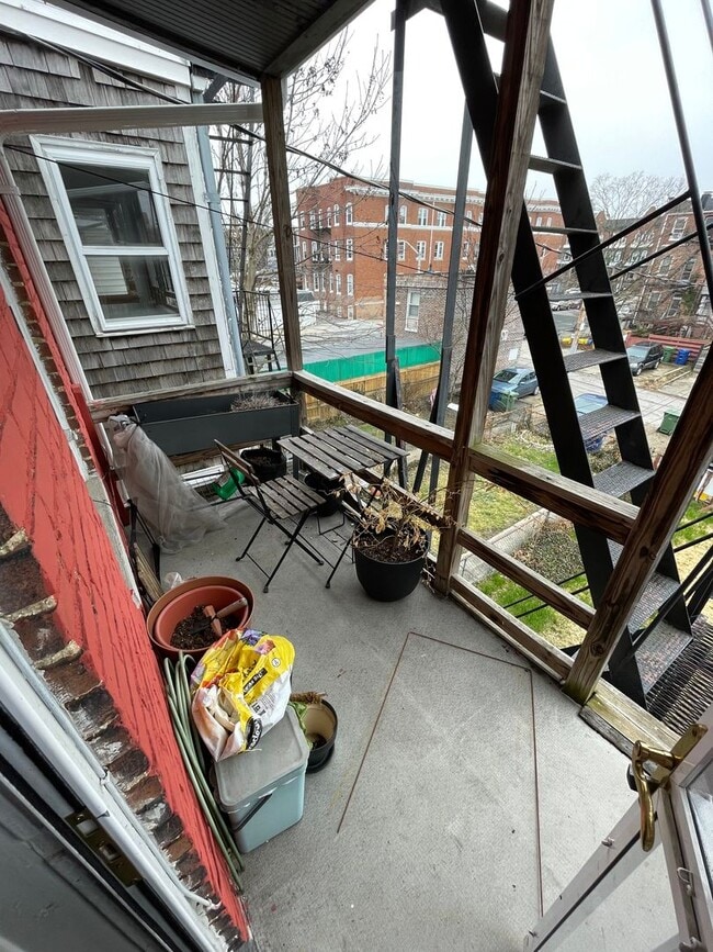 Building Photo - 3006 Guilford Ave