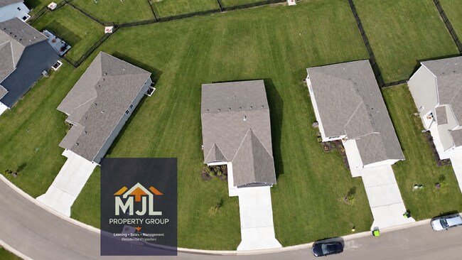 Building Photo - 27010 E Dogwood Ln