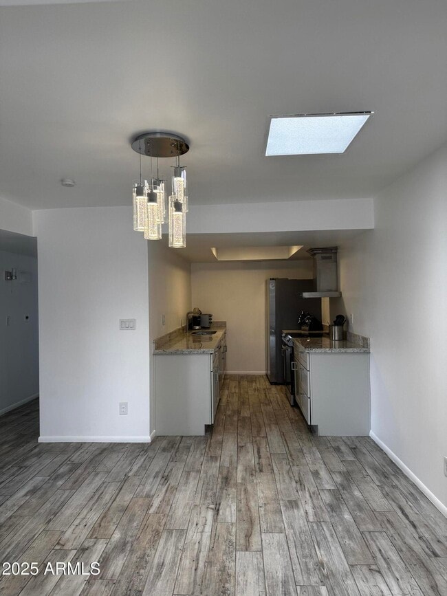 Building Photo - 2501 N 22nd Dr