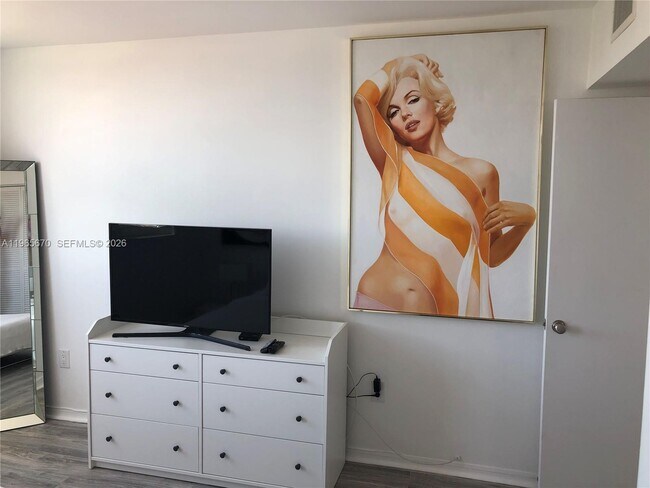 Building Photo - 90 Alton Rd