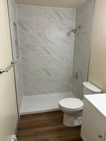 Building Photo - 17119 Coronado St