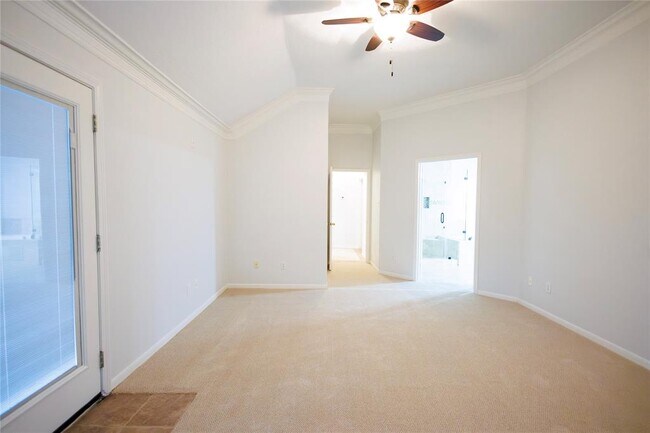 Building Photo - 1131 Spinnaker Way