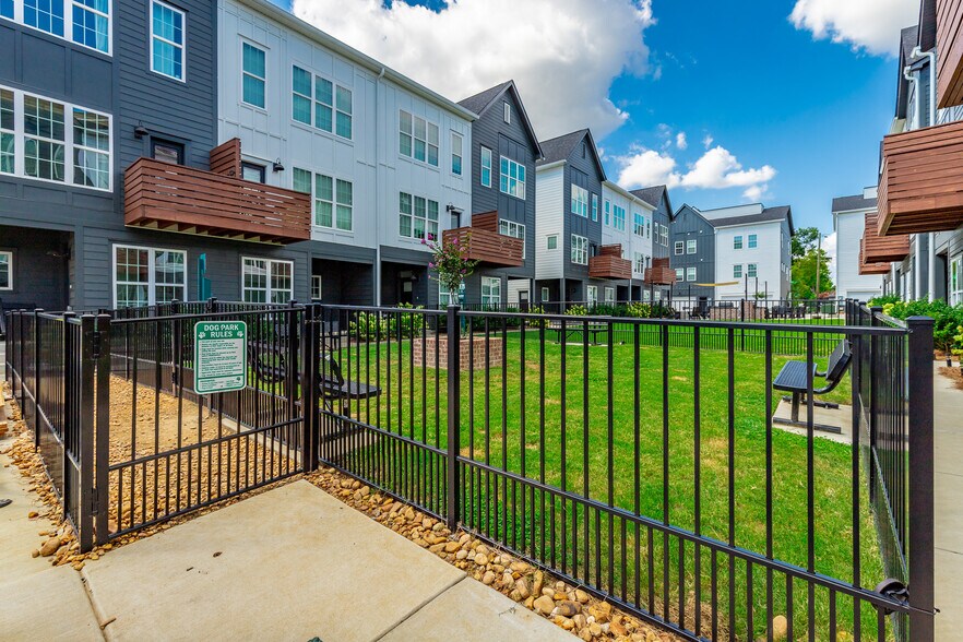 Building Photo - 1480 Chatt City Way