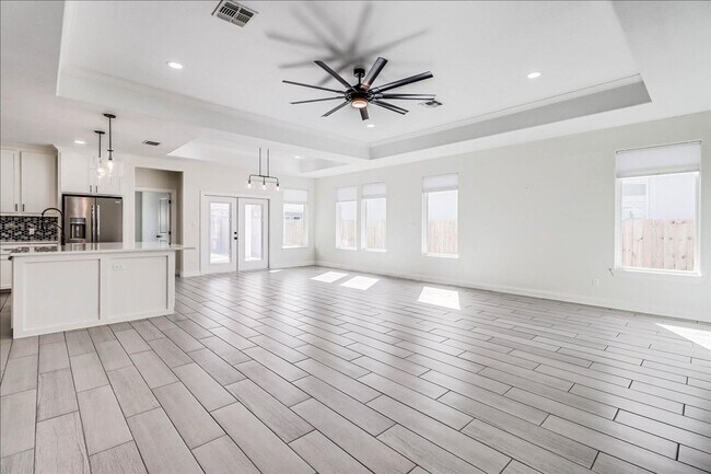 Building Photo - 4126 Azali Dr